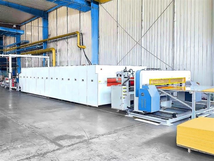 Ob Chav Siv Xovxwm Rau Kev Tsim Khoom Ntawm LWRT